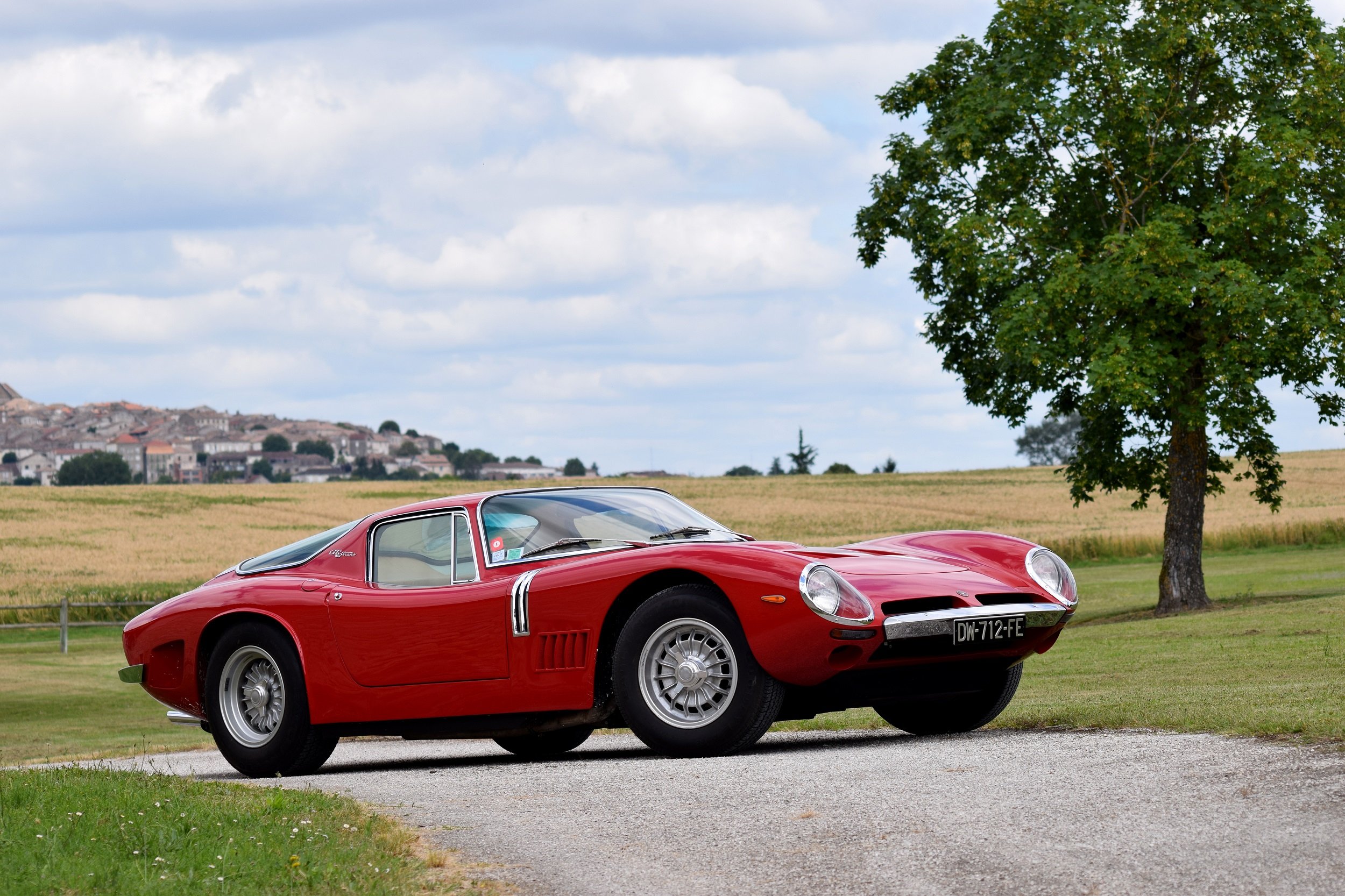 bizzarrini_5300_gt_strada