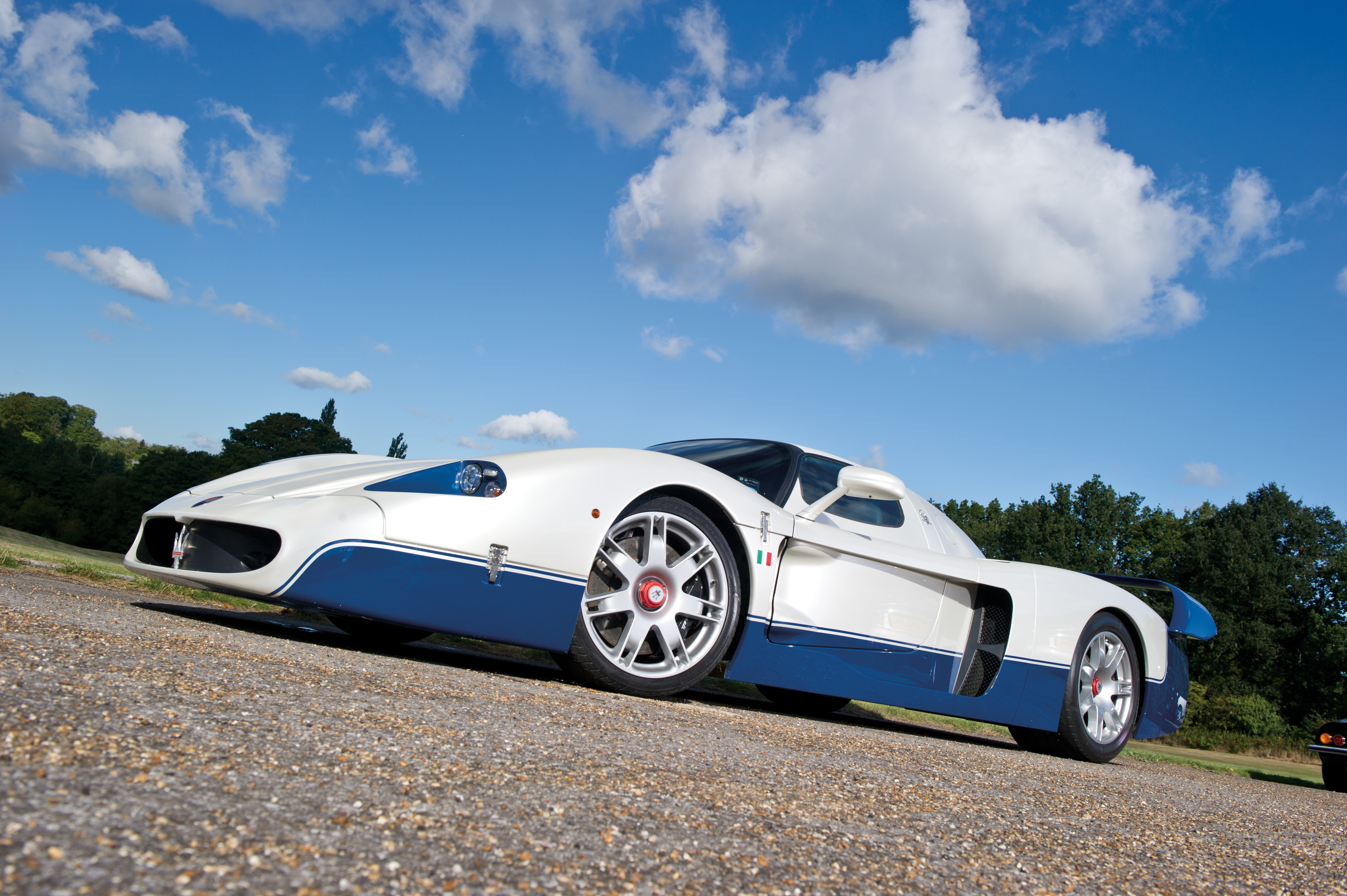 maserati_mc12