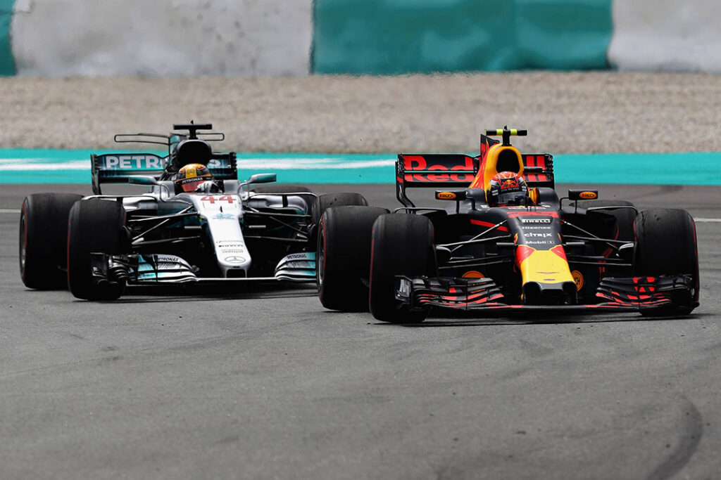 Max Verstappen & Lewis Hamilton