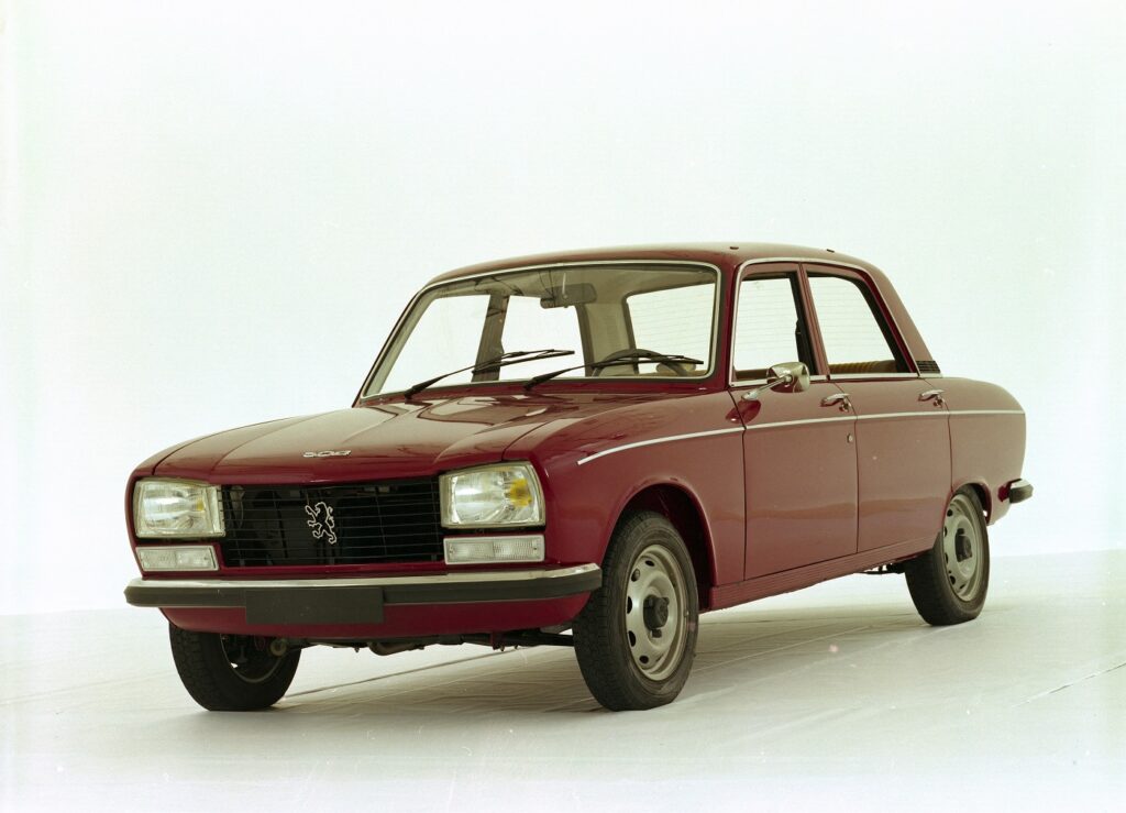 Peugeot 304