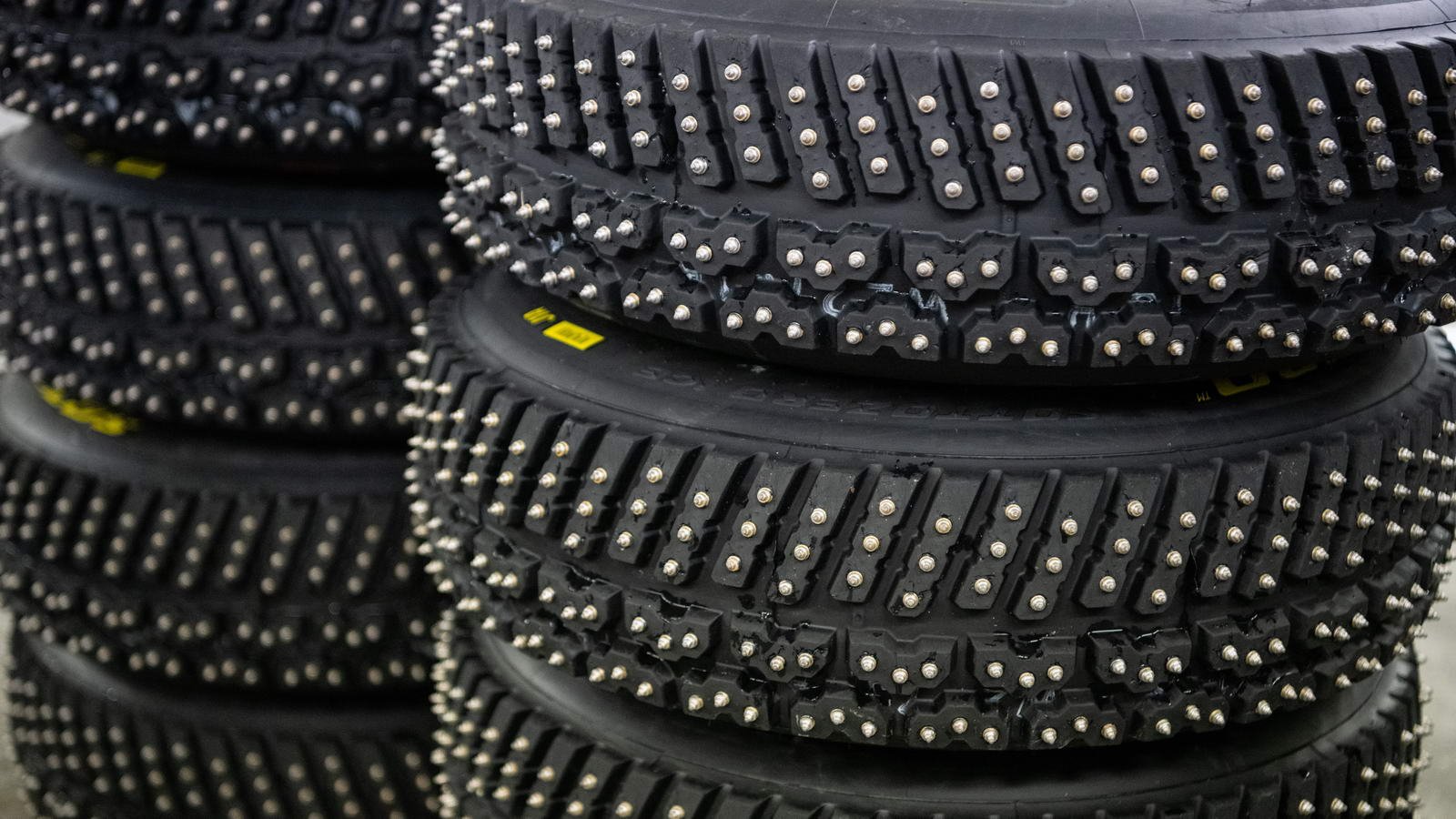 Pirelli Studded Tyres