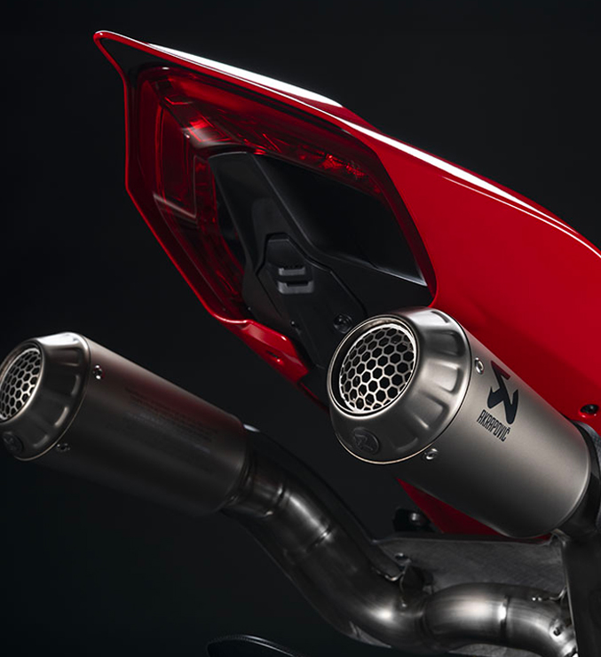 Ducati-Streetfighter-V4-MY23-exhaust