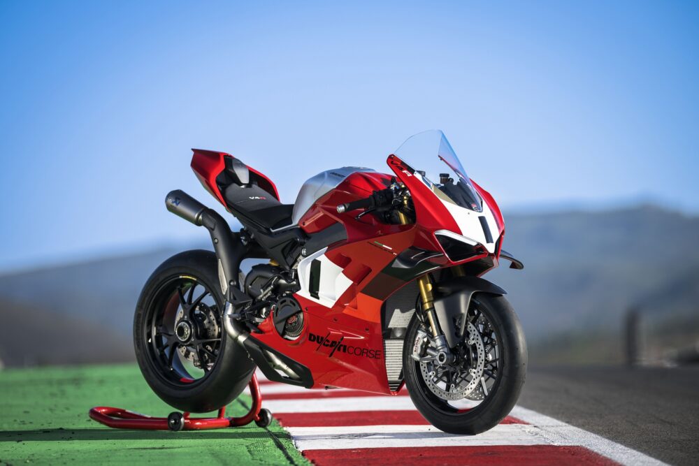 ducati panigale V4 r