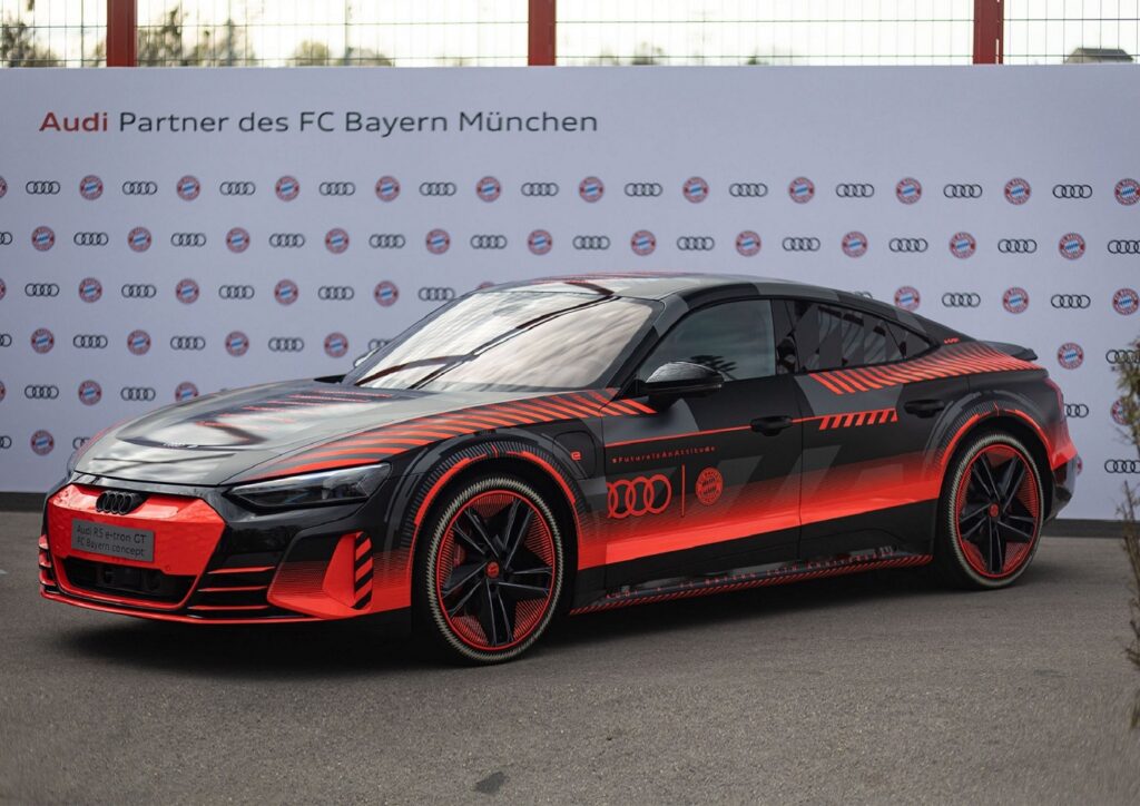 Audi RS e-tron GT FC Bayern concept