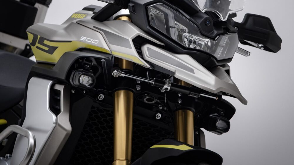 VOGE 900DS CONCEPT front detail