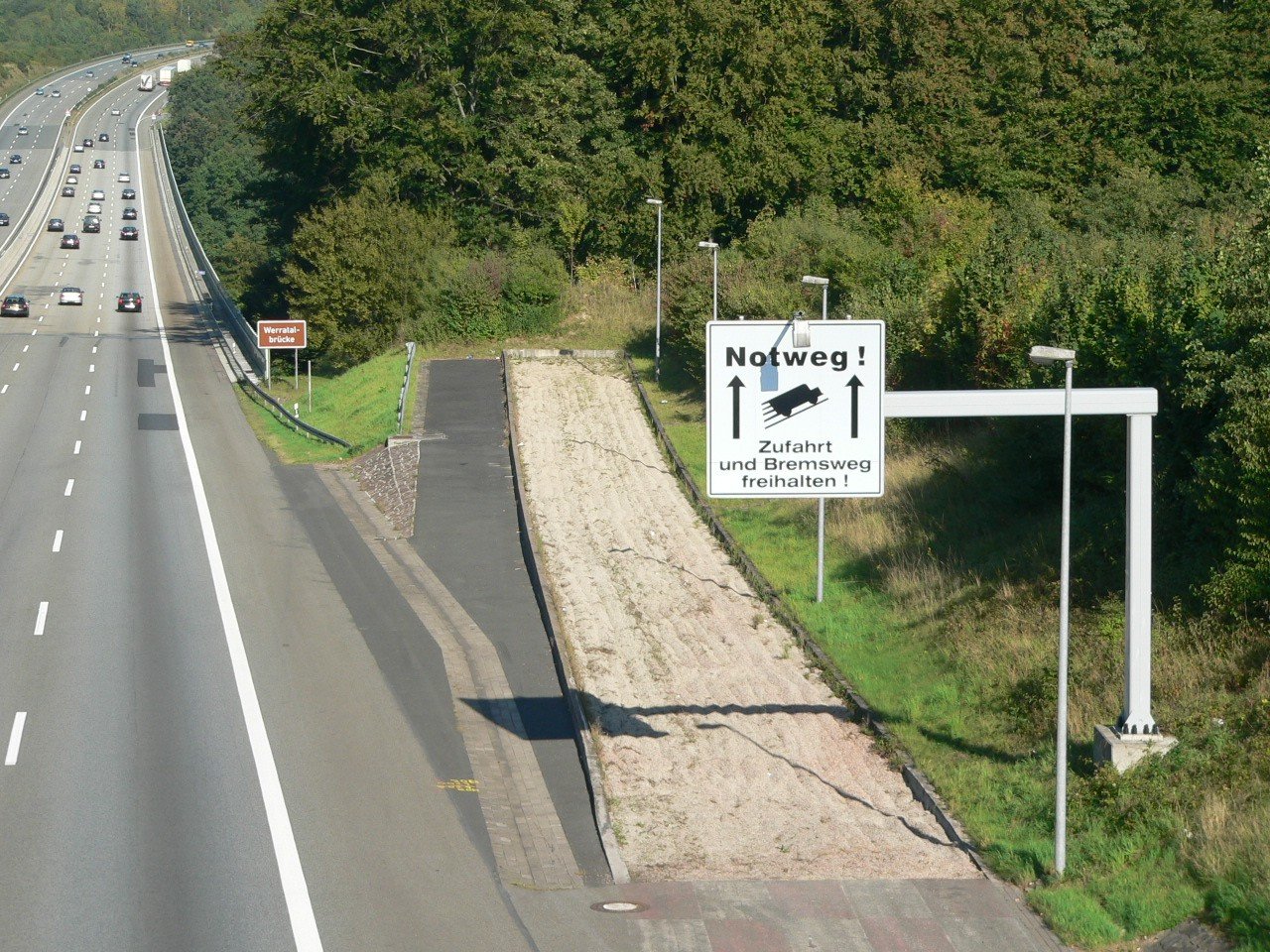 truck escape A7-Notbremsweg