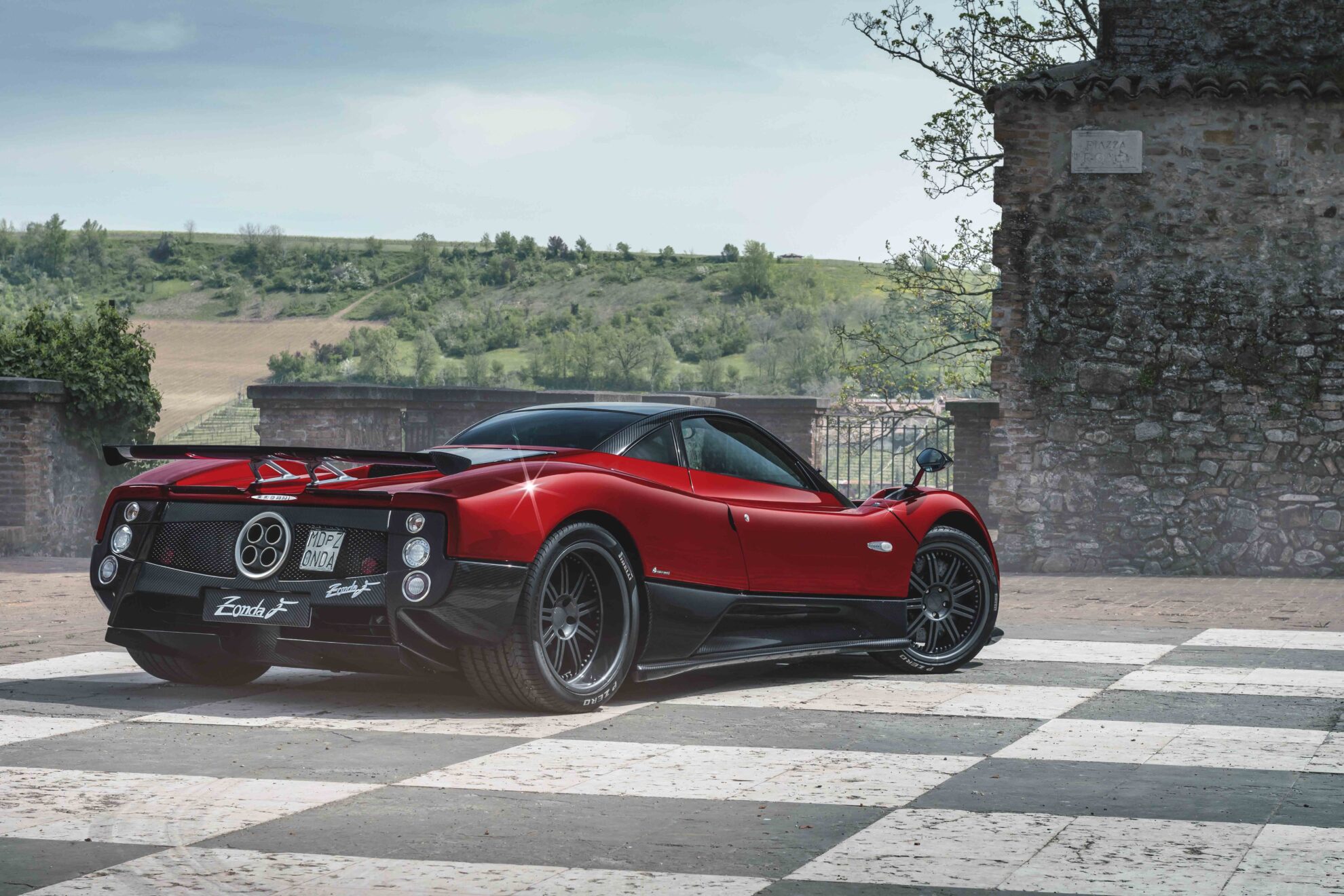 Pagani Zonda F