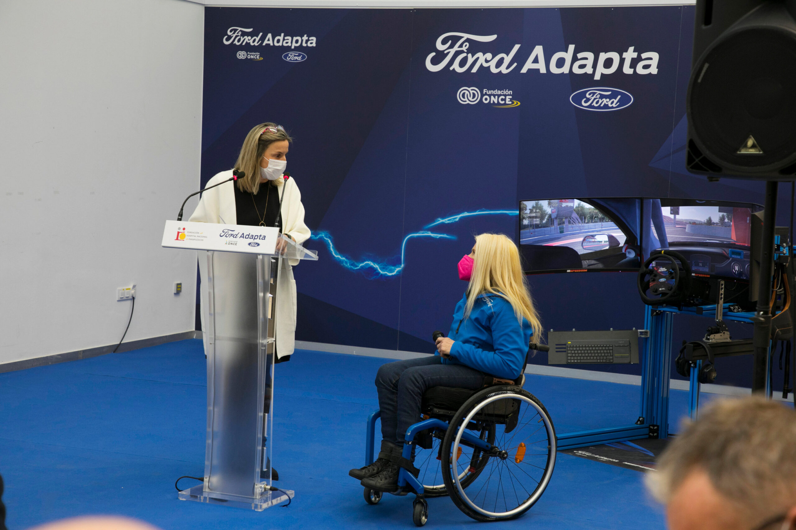 FORD ADAPTA