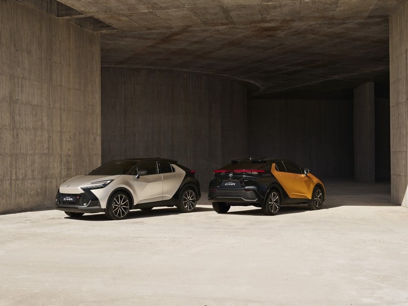 C-HR hybrid & plug in hybrid