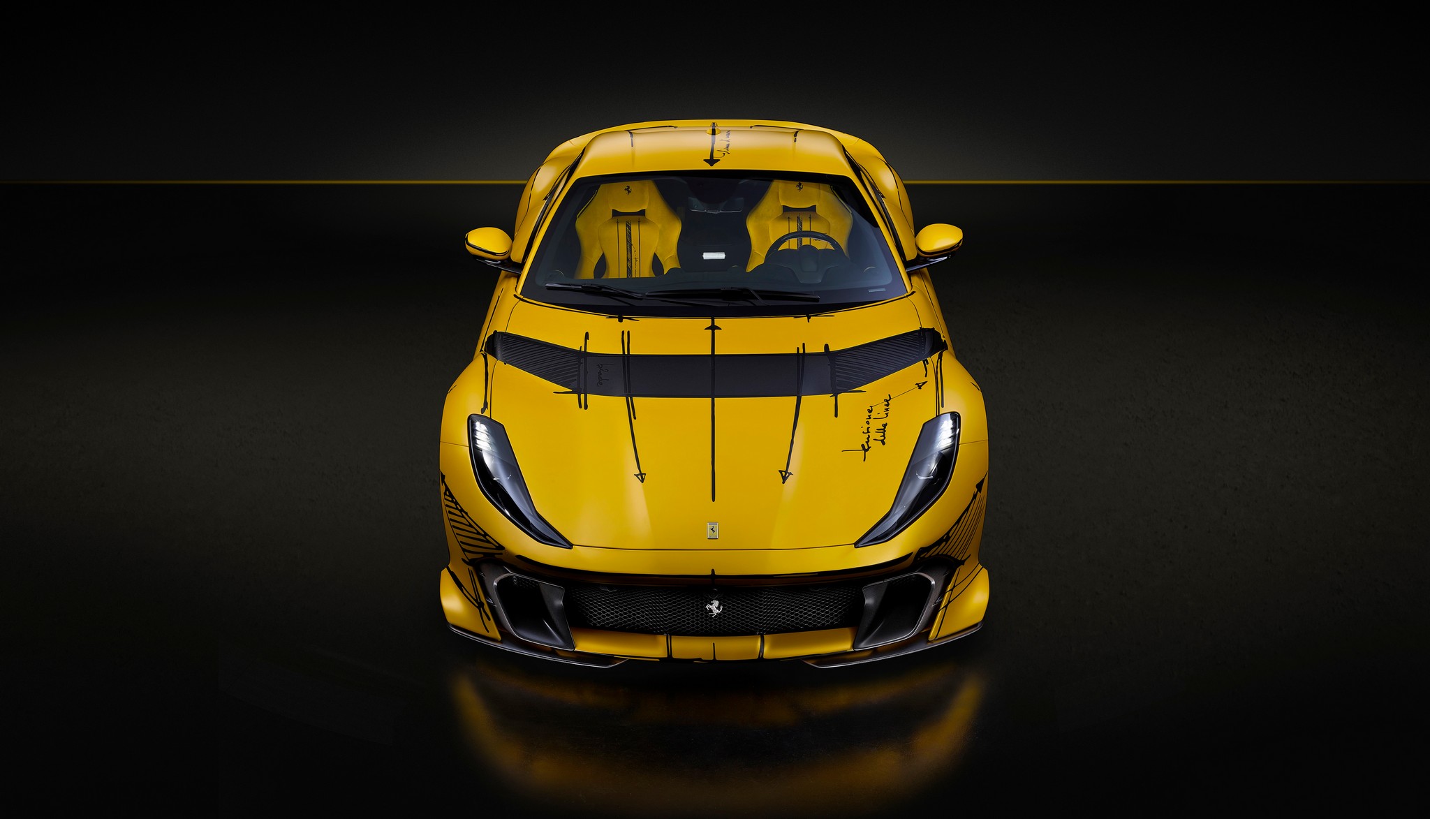 Ferrari 812 Competizione Tailor Made