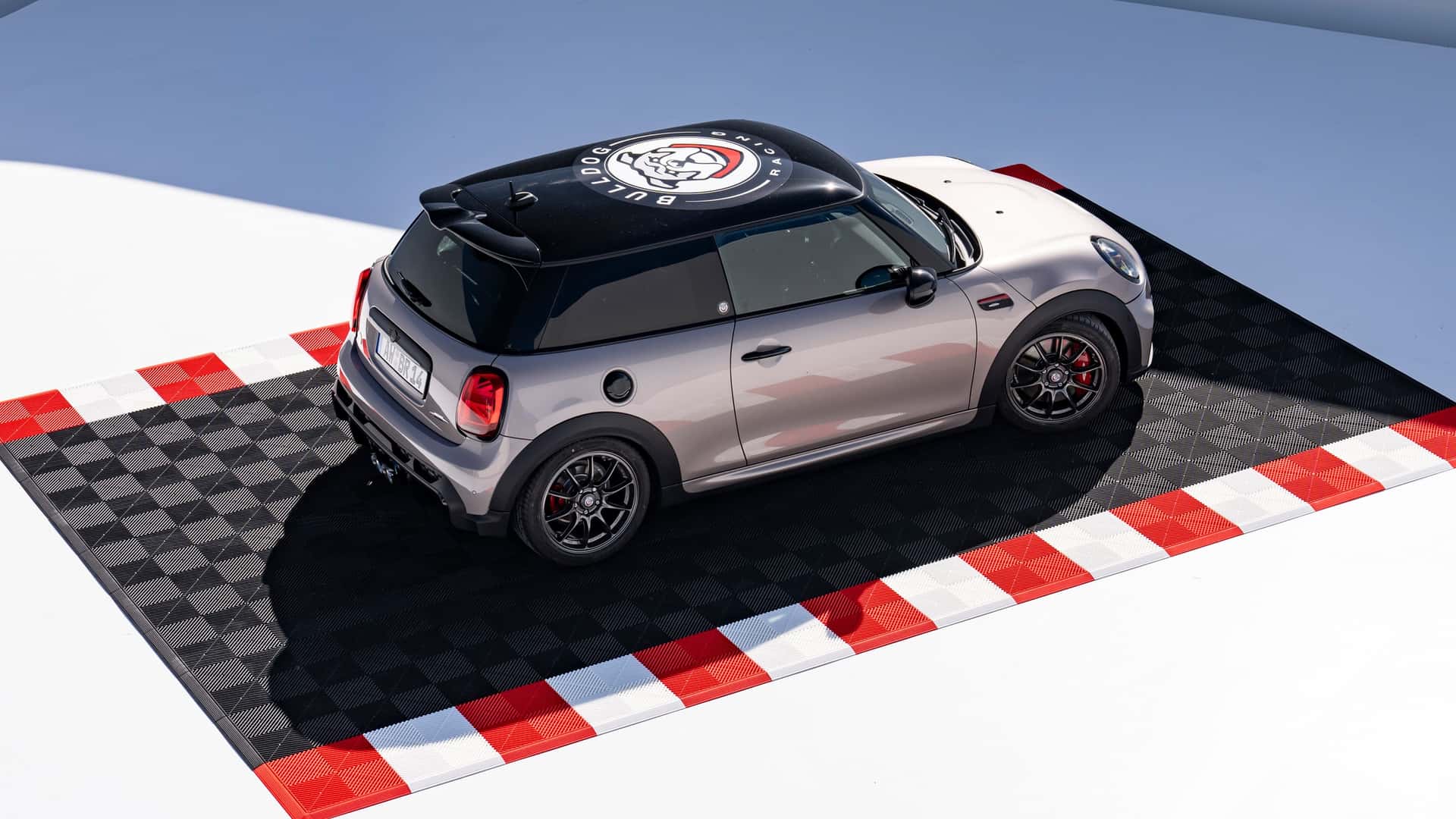 MINI John Cooper Works Bulldog Racing Edition