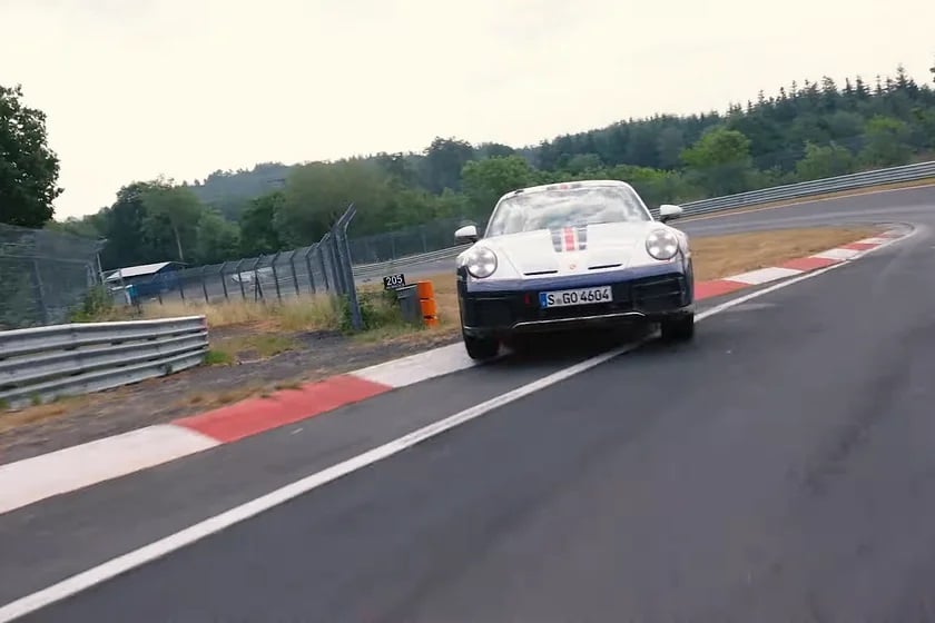 Porsche 911 Dakar Nurburgring