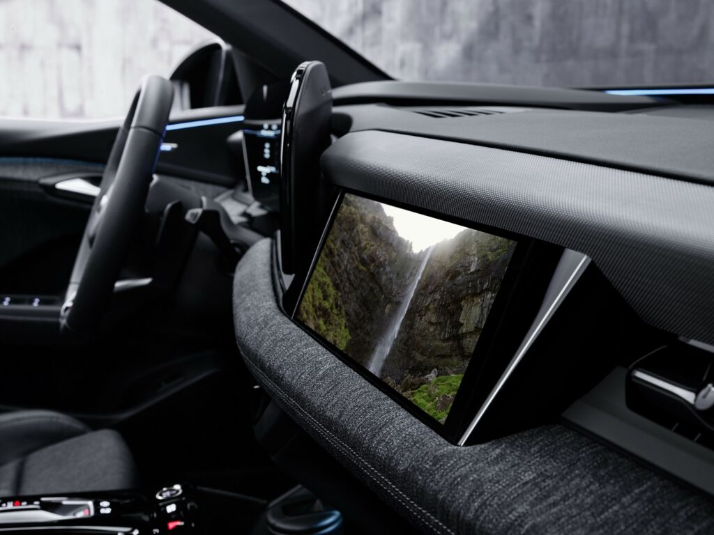 Audi Q6 e-tron interior