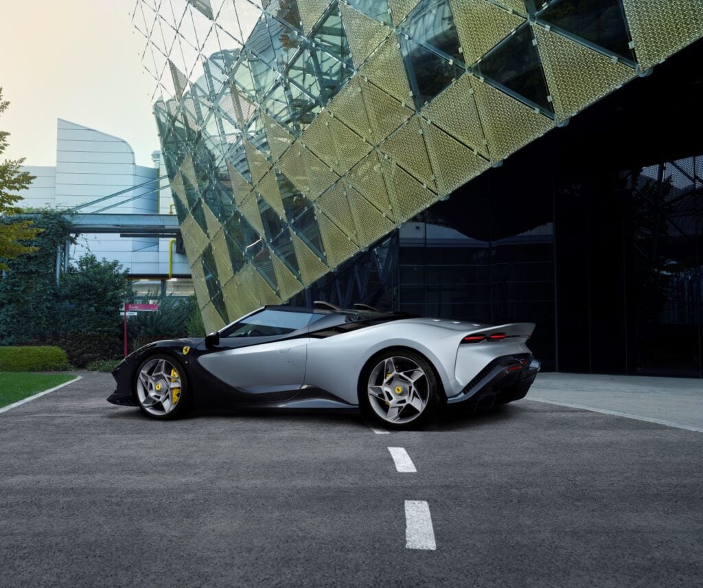 Ferrari SP-8 F8 Spider