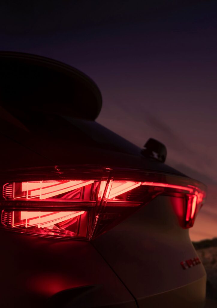 Cupra Formentor teaser 2024