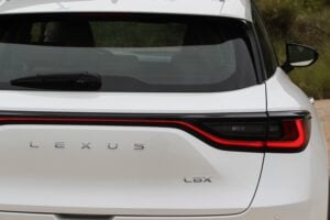 Lexus LBX Hybrid 136ps