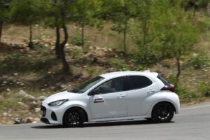 Mazda2 Hybrid test