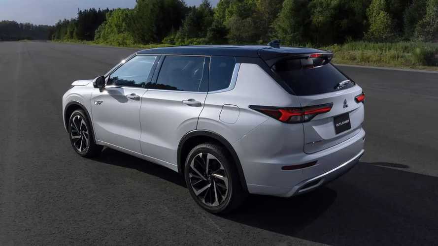 Mitsubishi Outlander 2023