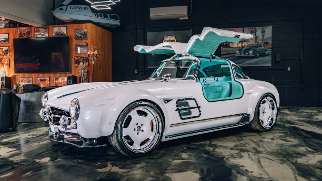 mercedes 300 sl tesla model 3