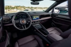 Porsche Macan electric 4T test