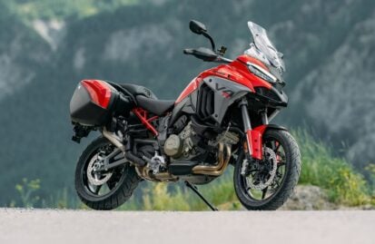 η-ducati-αποκαλύπτει-τις-νέες-multistrada-v4-v4-s-και-pikes-peak-2025-276622