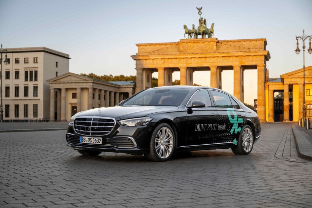 Mercedes-Benz autonomous