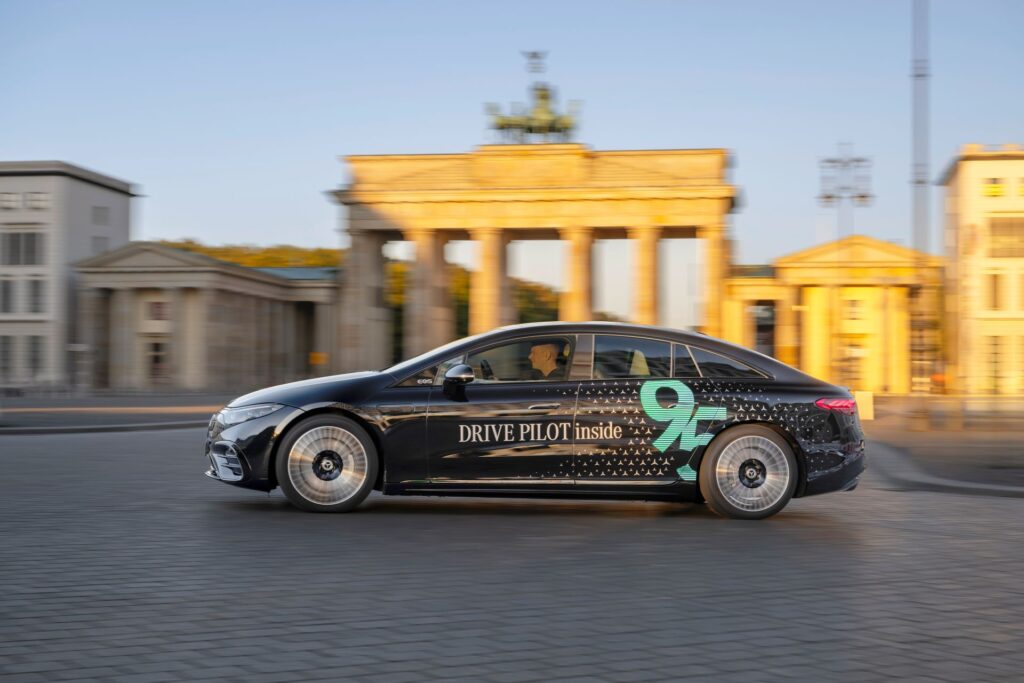 Mercedes-Benz autonomous