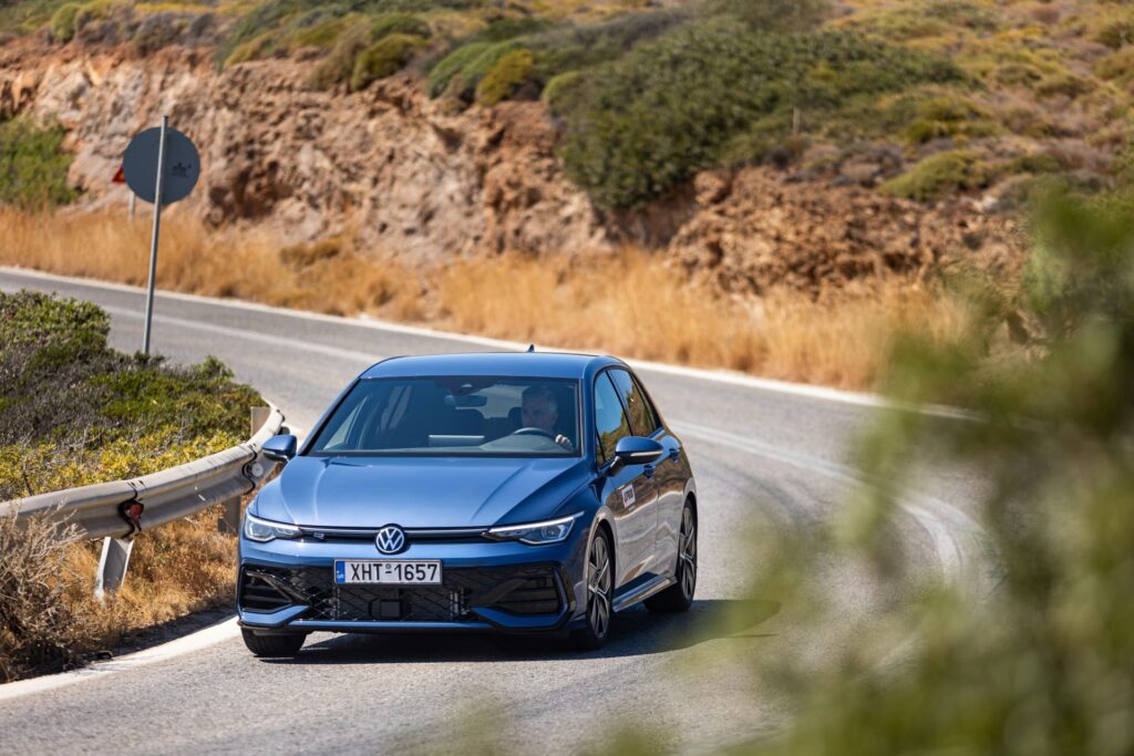 VW Golf 1500 eTSI 150PS TEST 4T