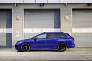 VW Golf R and VW Golf GTI Clubsport