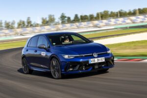 VW Golf R and VW Golf GTI Clubsport