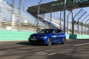 VW Golf R and VW Golf GTI Clubsport