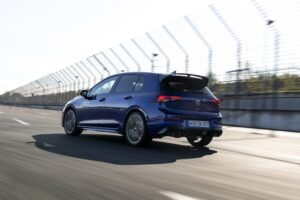 VW Golf R and VW Golf GTI Clubsport