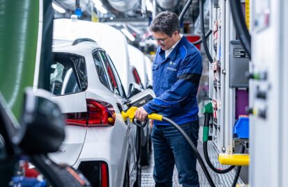 Πρώτη πλήρωση με diesel καύσιμο με HVO από την BMW