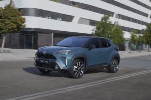 toyota yaris cross 2025