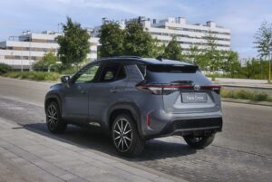 toyota yaris cross gr sport 2025