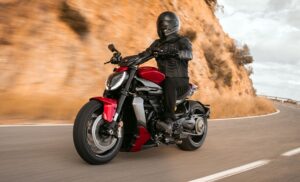 Ducati XDiavel V4