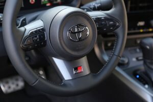 Toyota-GR-Yaris-auto-TEST-4T-sx