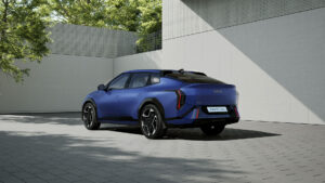 kia-ev4-sedan-gt-line-visuals-digital