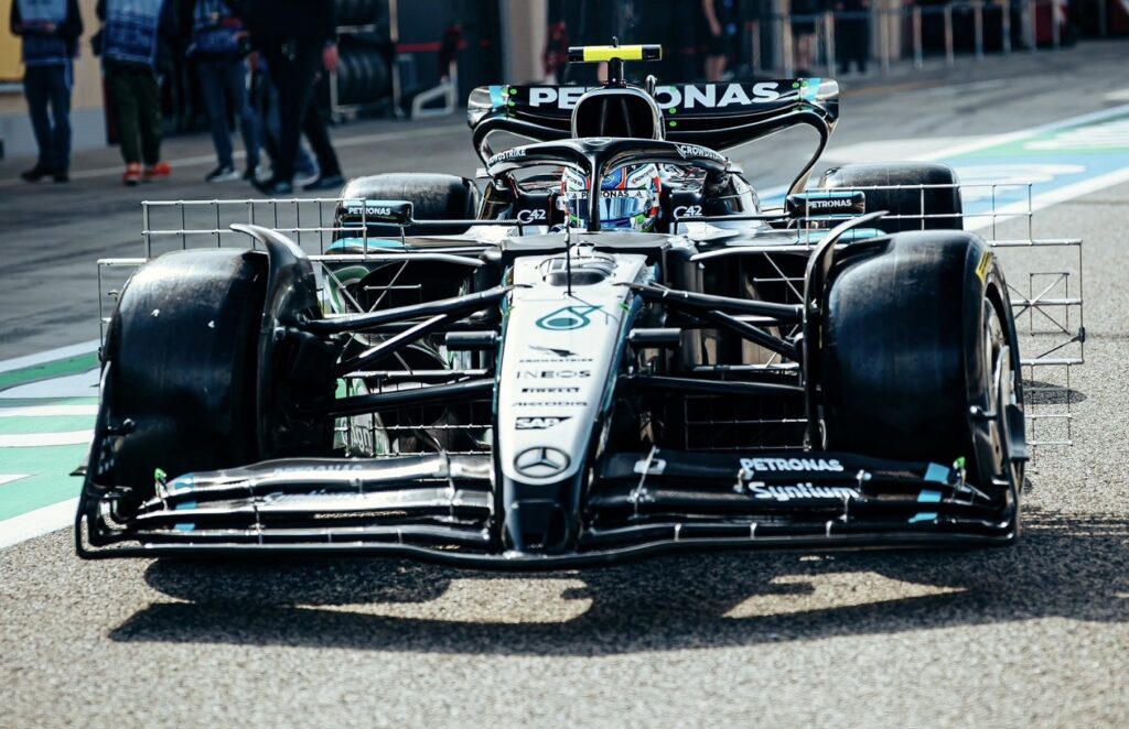 Mercedes W16